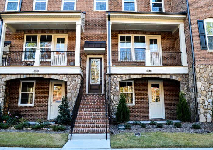 804 Bankston Woods Way – photo 1