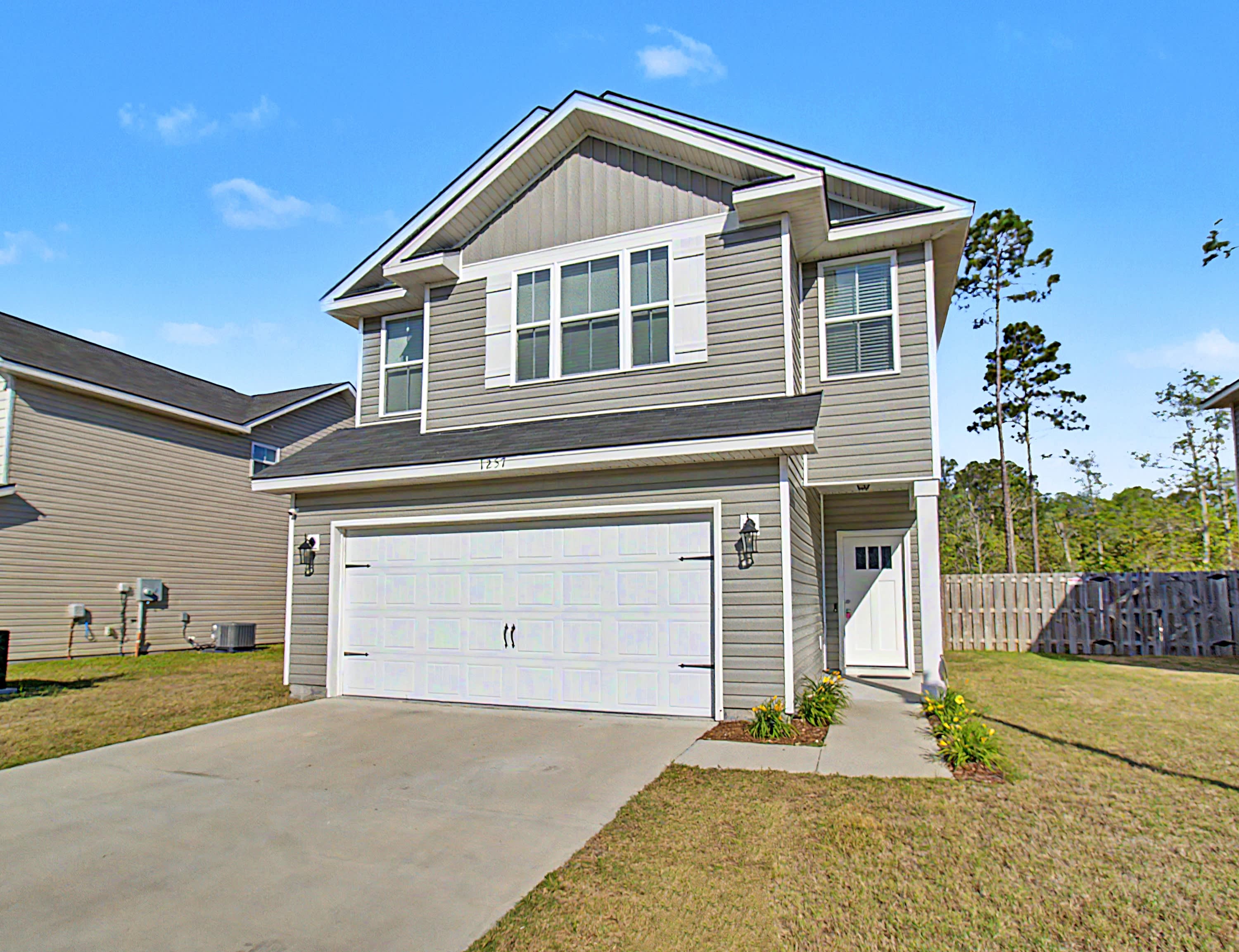 1257 Grayson Avenue – photo 1 of 31