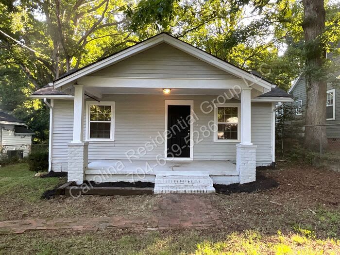 1034 Ridge Avenue – photo 1