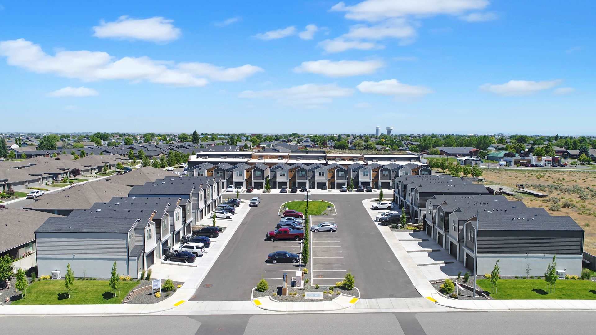 Vintage Park Townhomes – photo 1