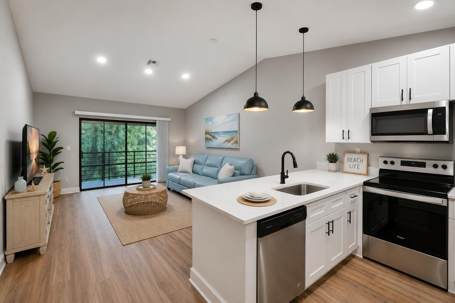 800 Nw Fork Road – photo 1 of 326