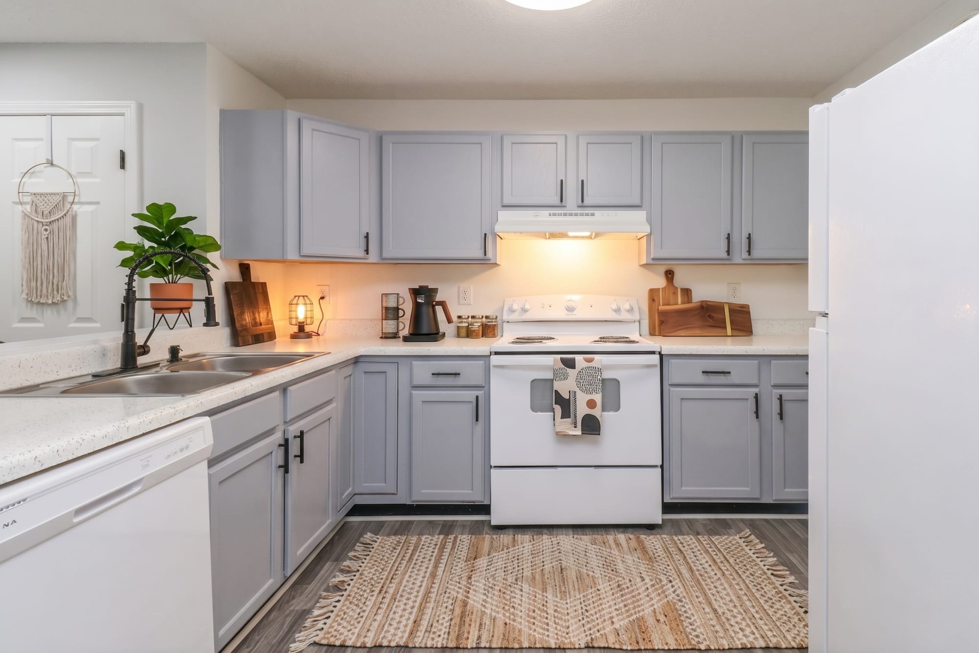 The Oaks Apartments – photo 1
