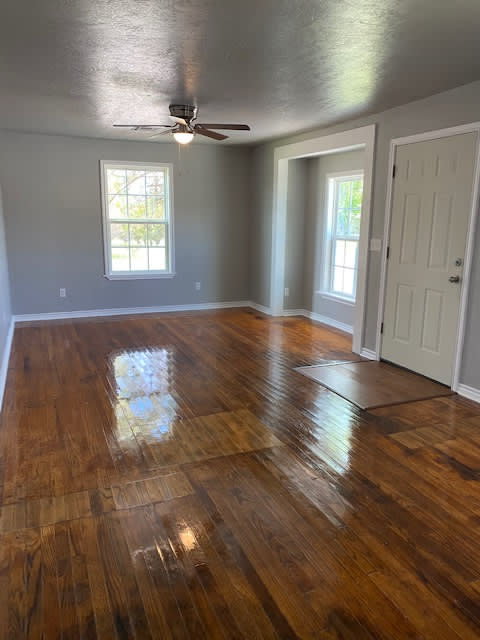 1714 Northwest Euclid Avenue – photo 1