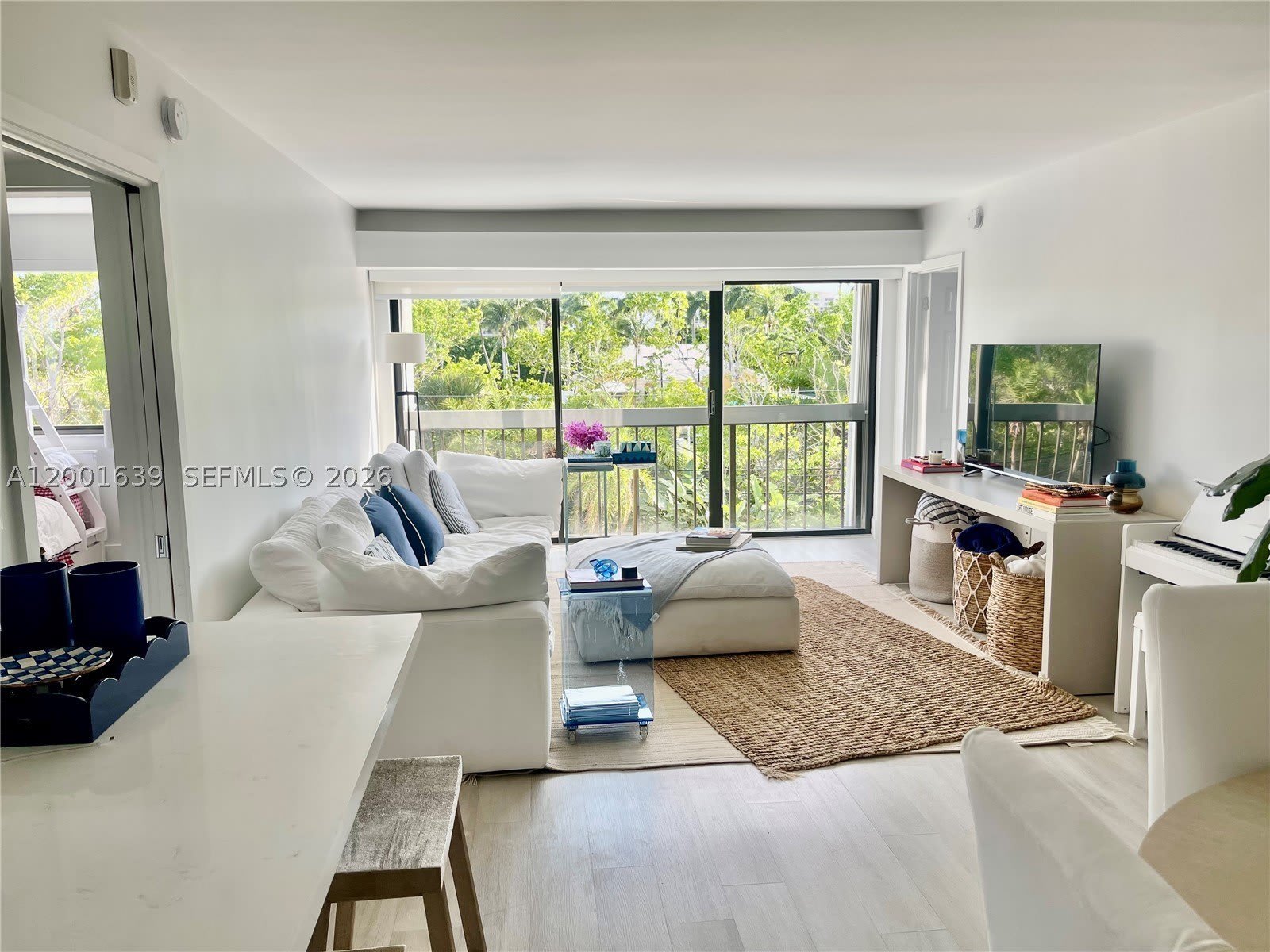 255 Galen Dr – photo 1 of 19