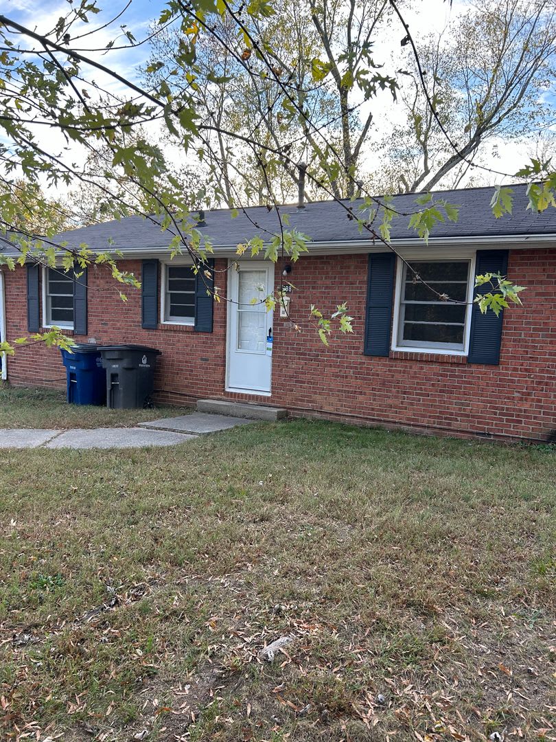 3 Bedroom/ 1 bath Home – photo 1