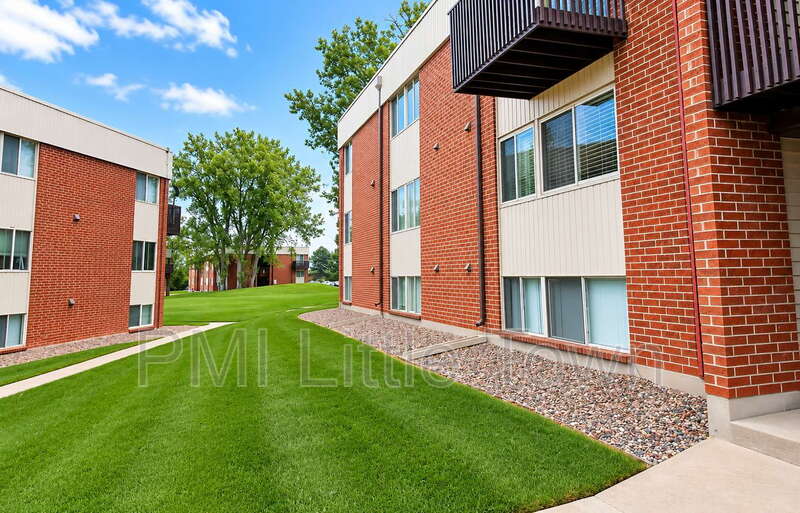 3653 S Sheridan Blvd – photo 1 of 16