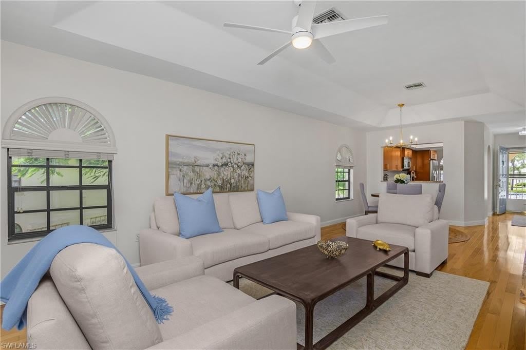 701 Augusta Blvd – photo 1 of 30