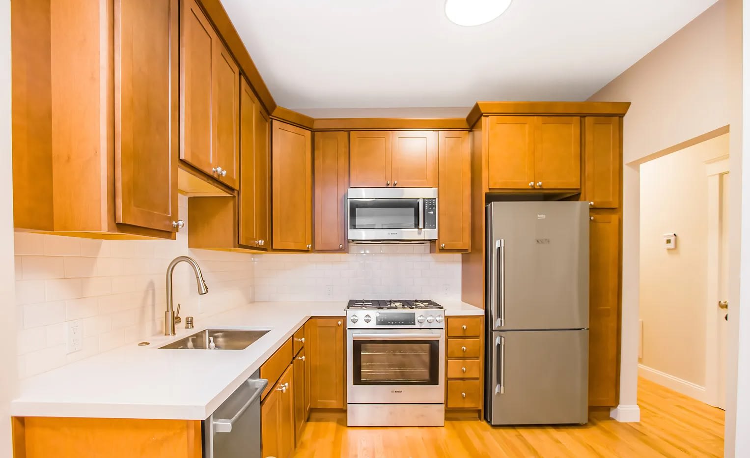 282 Linden St – photo 1