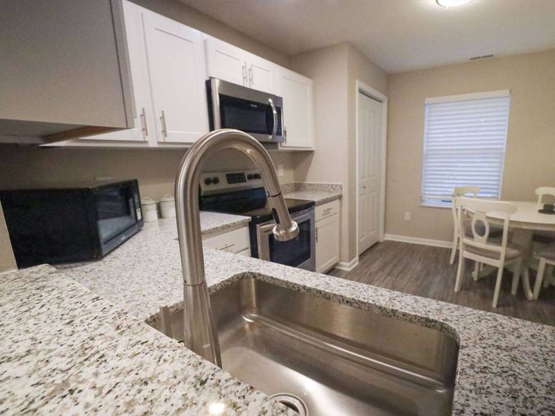 Fairfield Lakes Townhouses – photo 1 of 18
