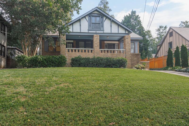 1539 N Morningside Dr NE – photo 1