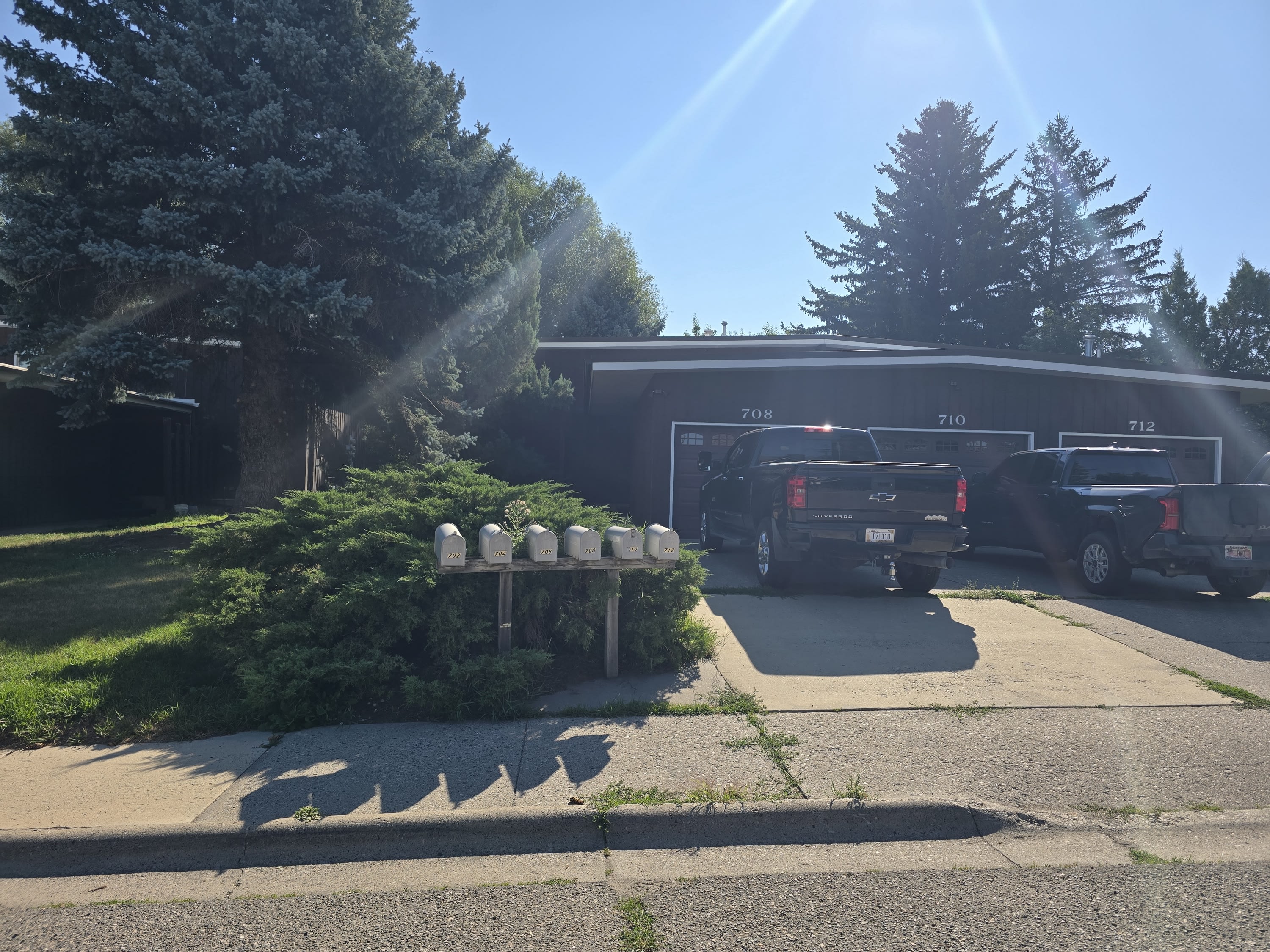 708 South 16th Avenue – photo 1
