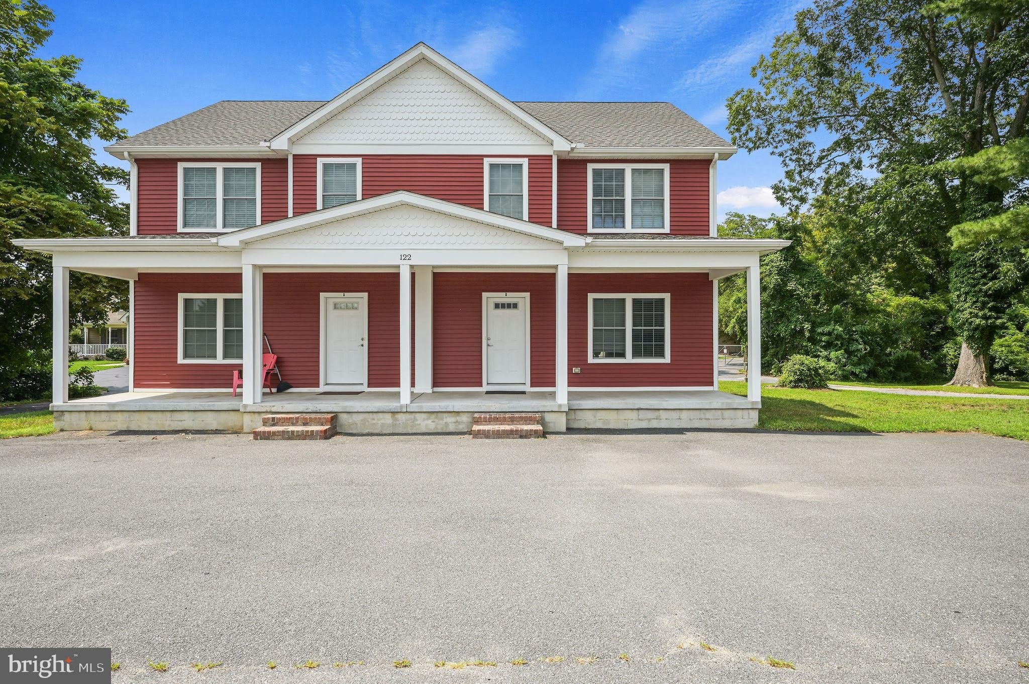 122 N WEST Street – photo 1 of 15