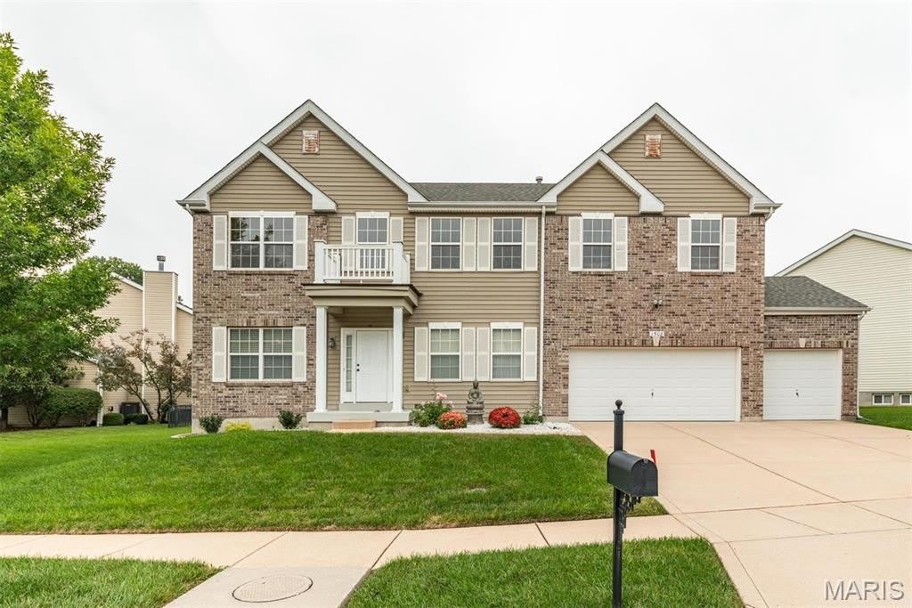 1508 Legacy Circle – photo 1