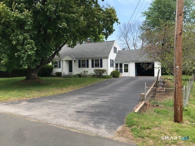 15 Riverview Road – photo 1 of 15