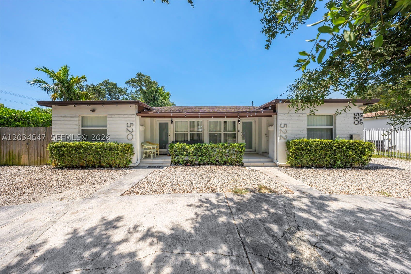520 NW 104th St – photo 1