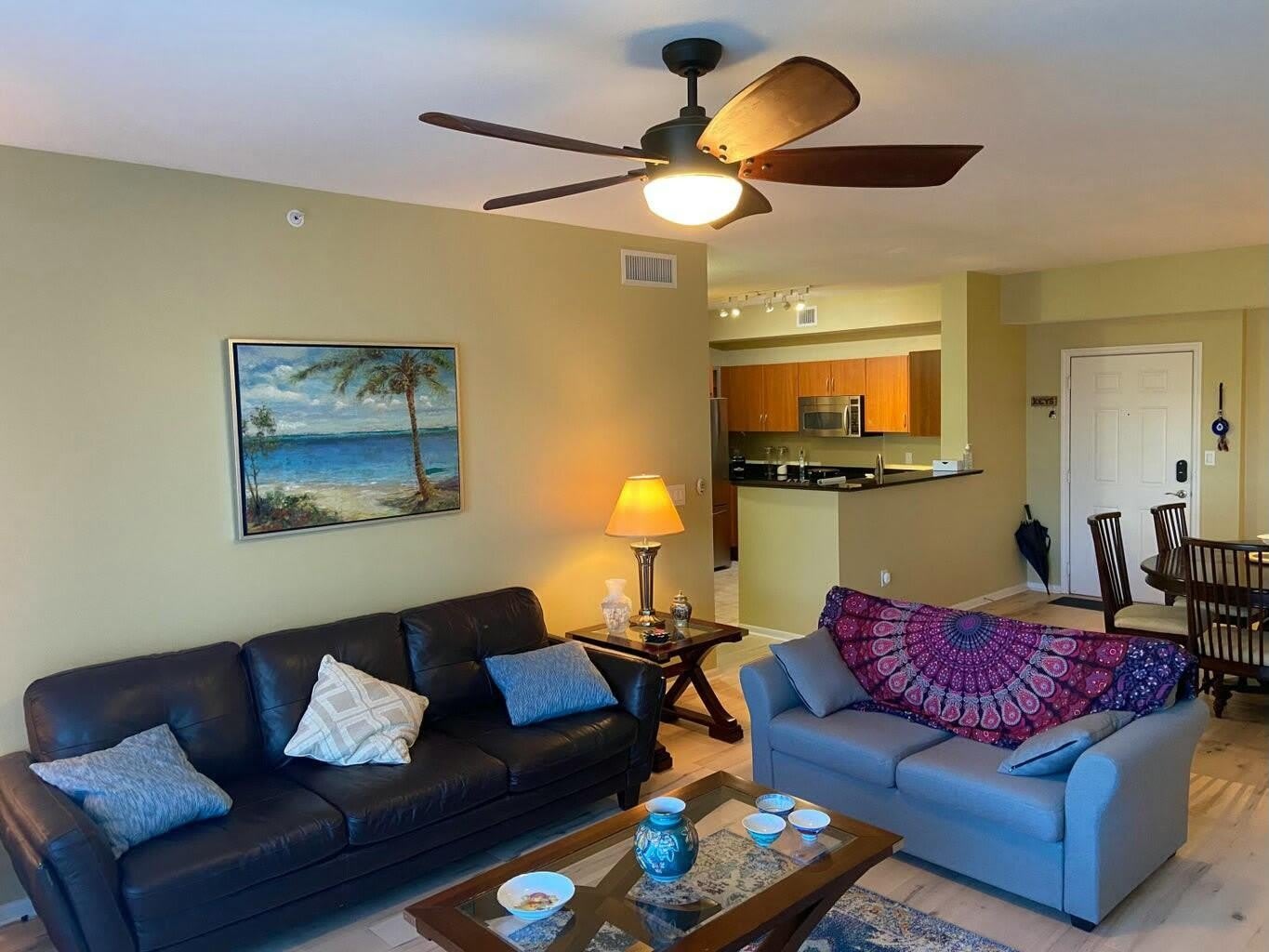 802 W Windward Way – photo 1