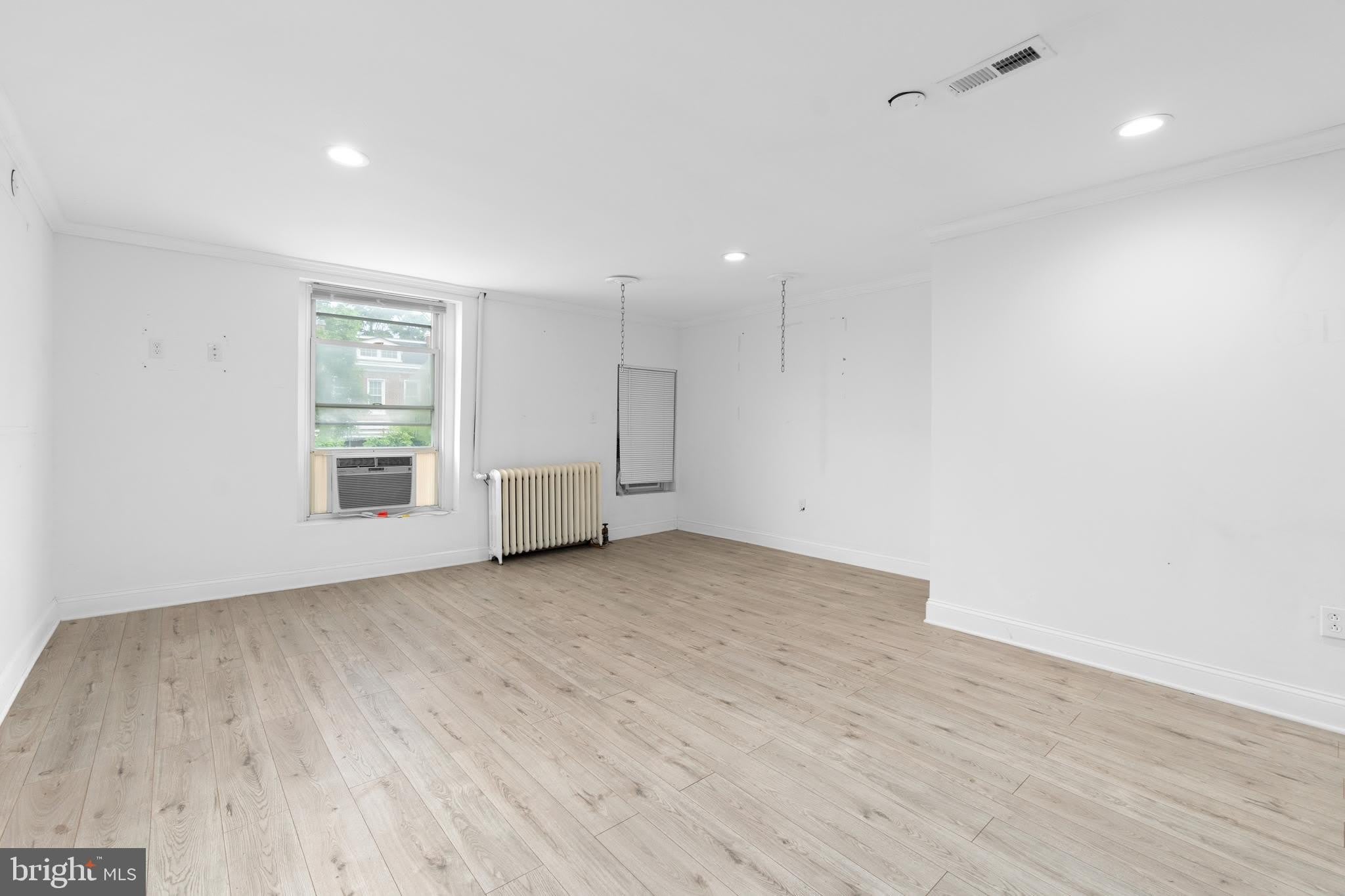 342 13TH Street NE – photo 1