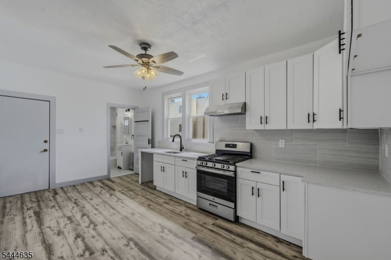 18 John St – photo 1 of 15