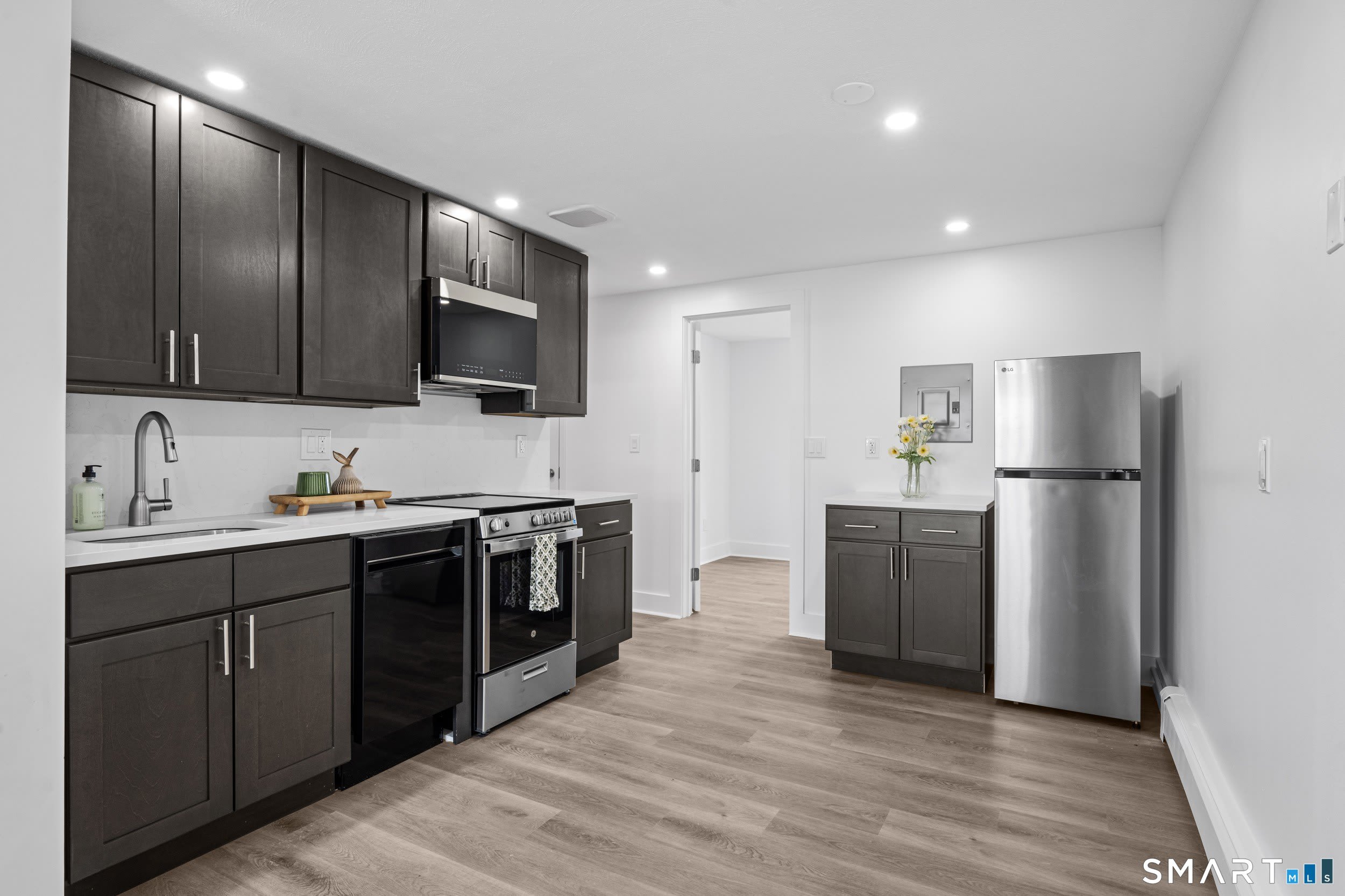 149 Garfield Avenue – photo 1 of 12
