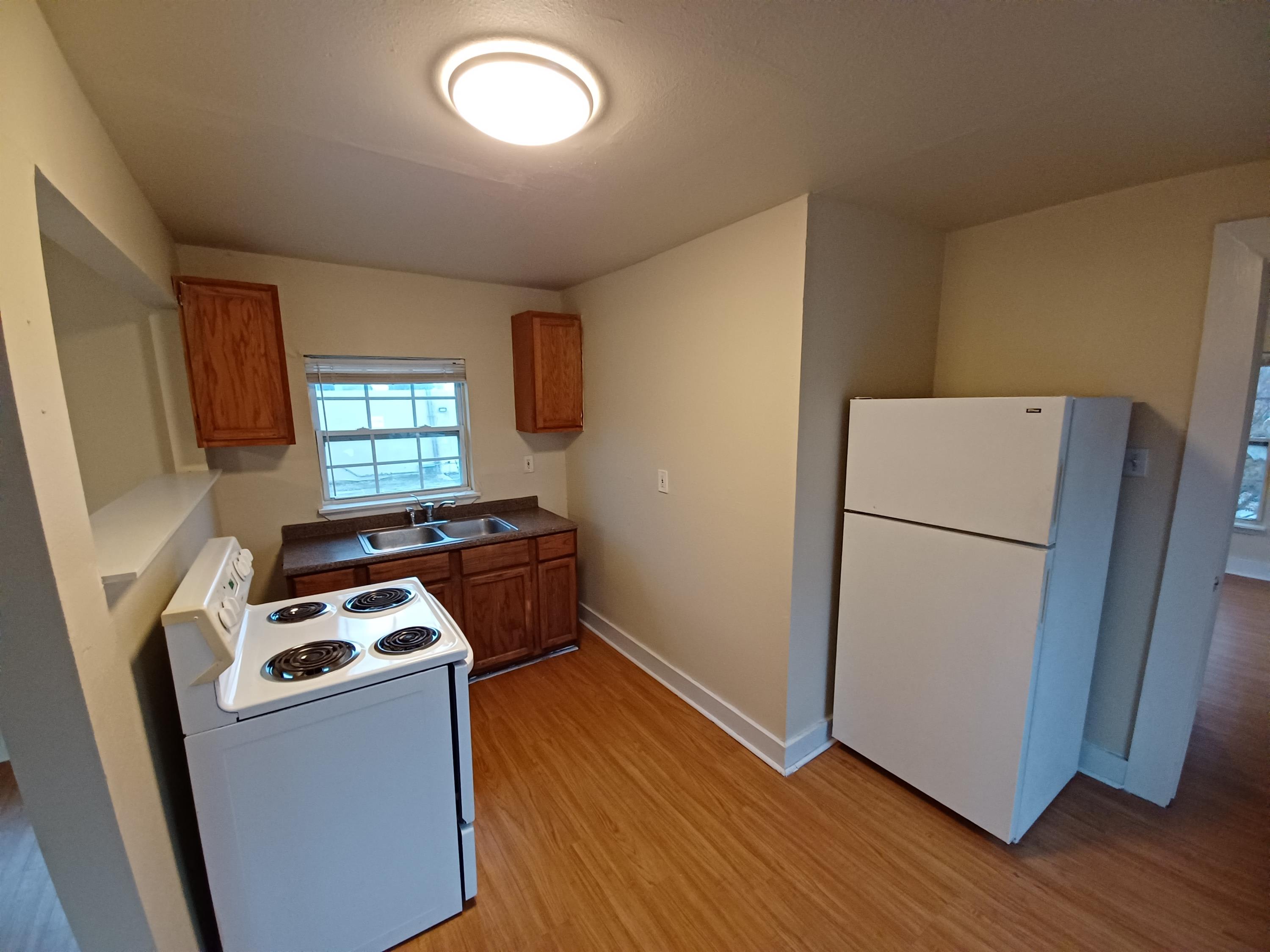 905 West Lynwood Avenue – photo 1