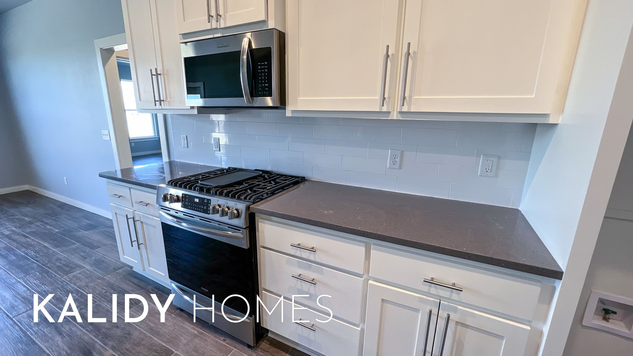 17923 Salem Rd – photo 1 of 27