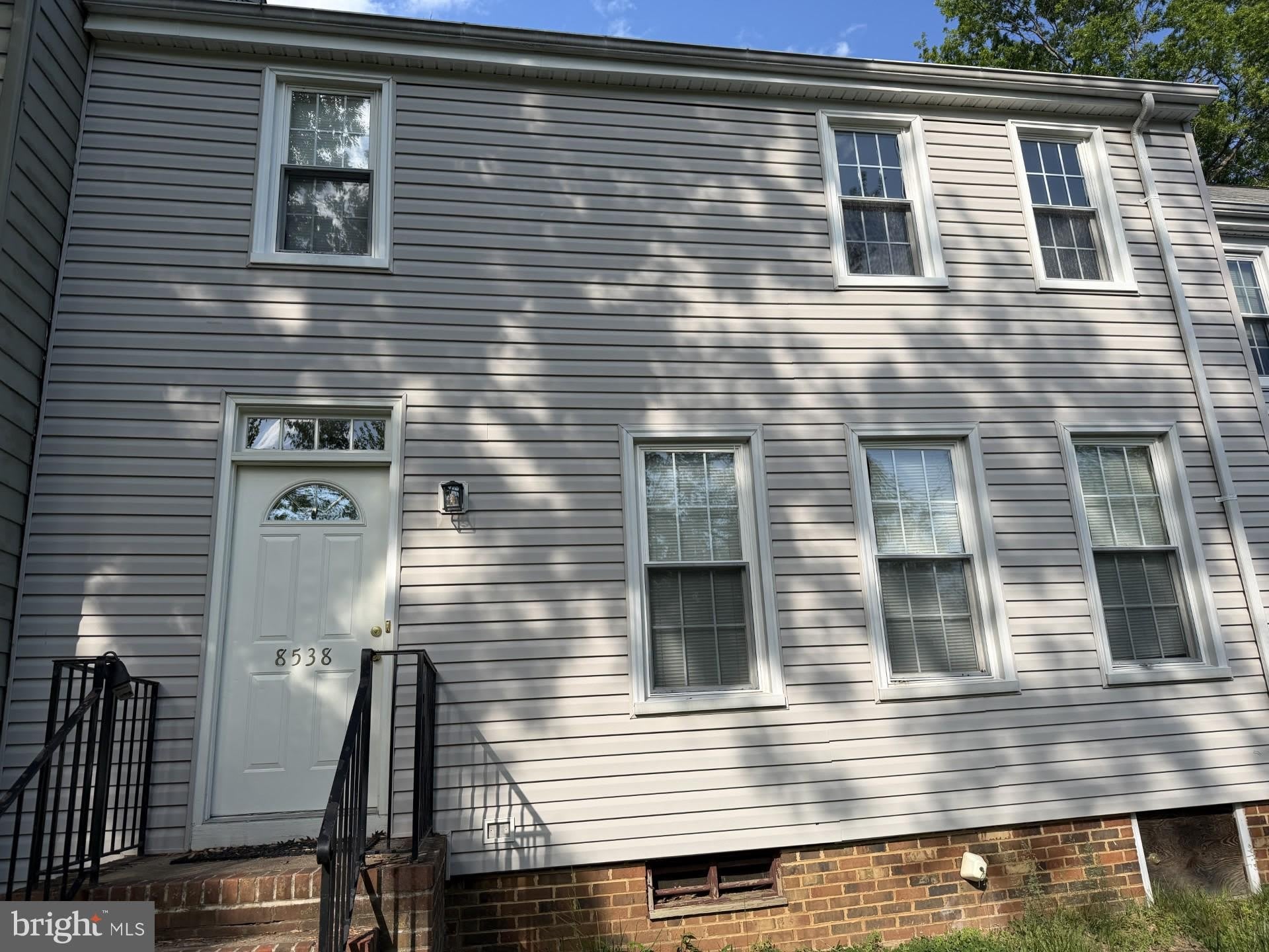 8538 ANDERSON Avenue – photo 1 of 20
