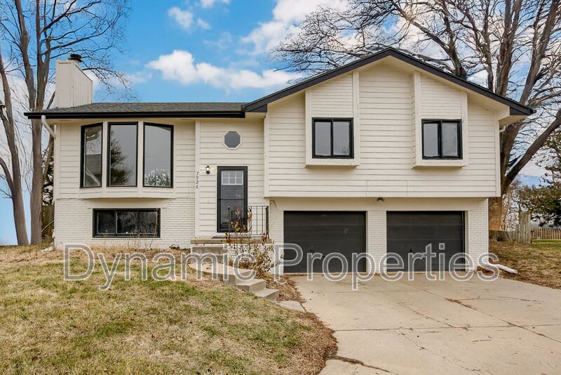 7926 Primrose Court – photo 1