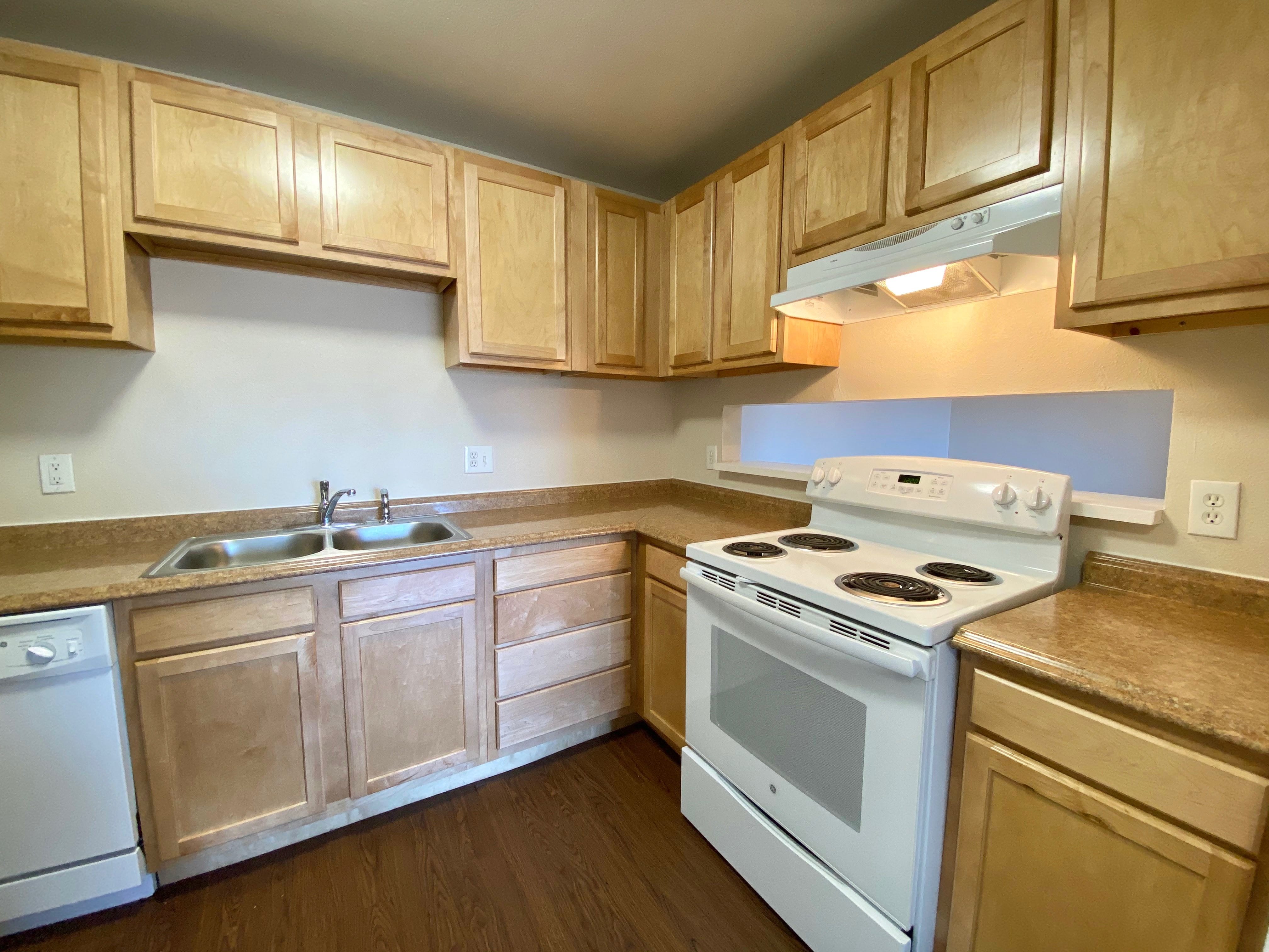 6360 6371 East 63Rd Place – photo 1 of 185