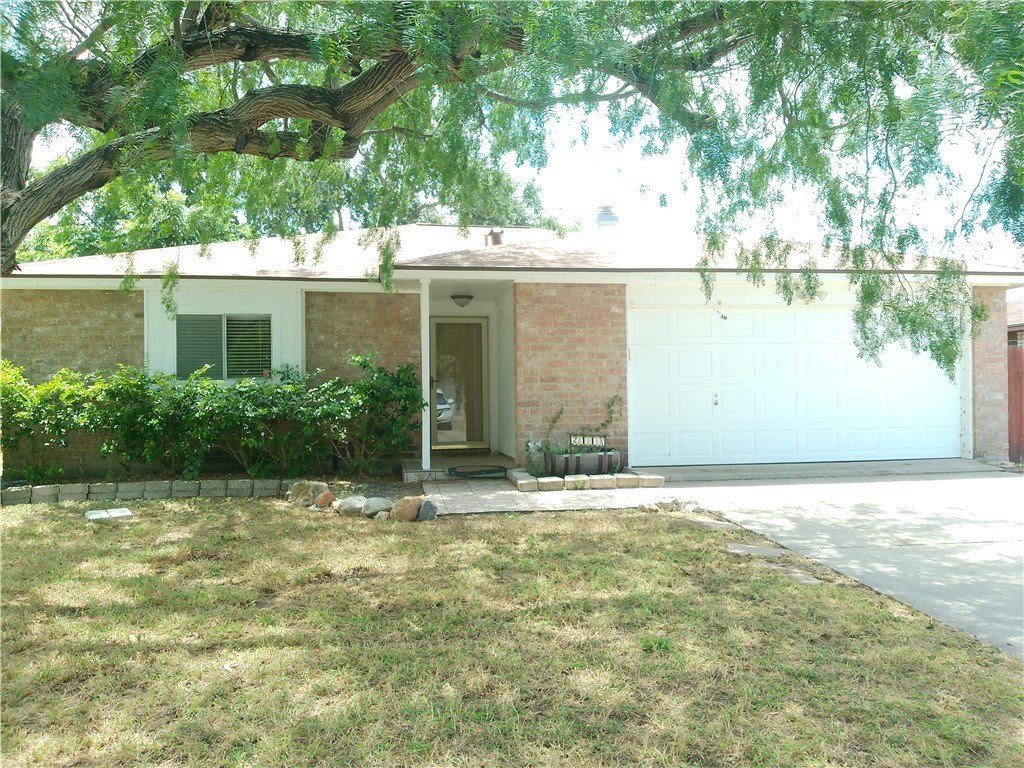 2118 Meadowgrove Drive – photo 1