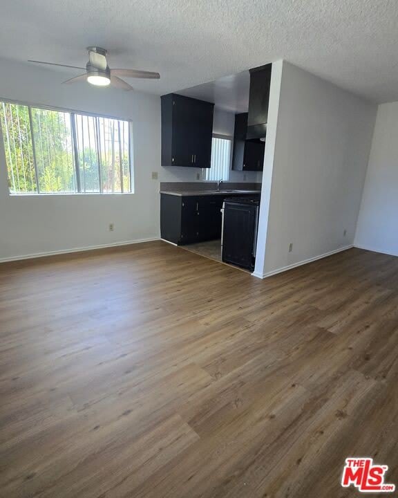 2219 S Crenshaw Blvd – photo 1