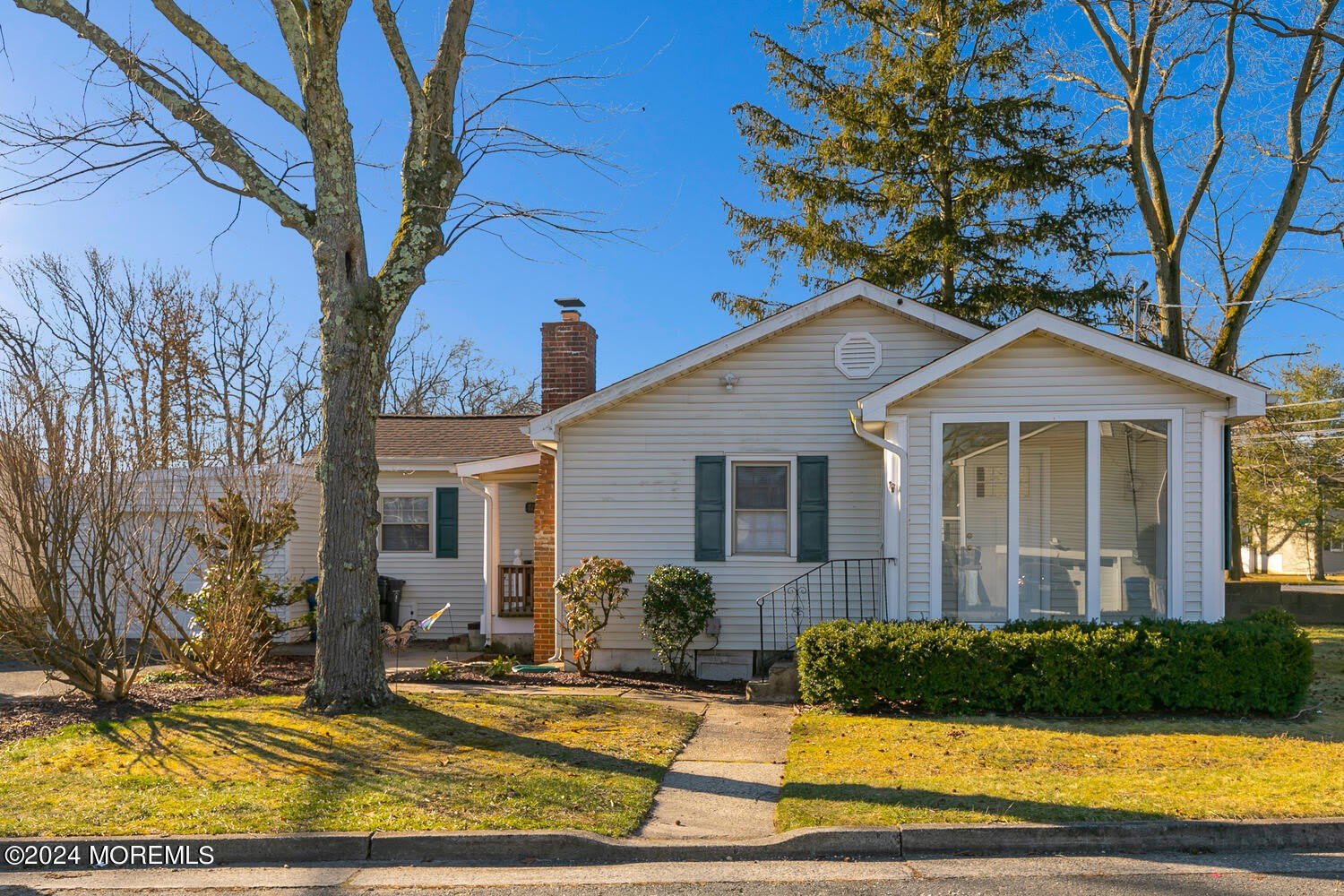 717 Harmony Road – photo 1