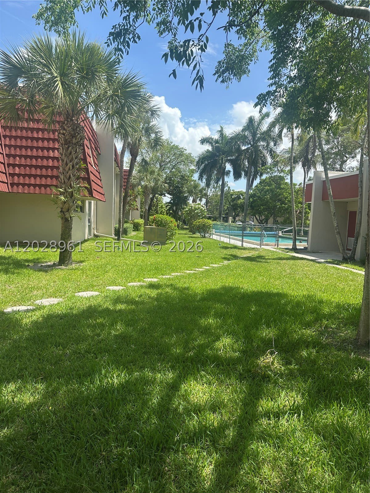 5 Jacaranda Country Club Dr – photo 1