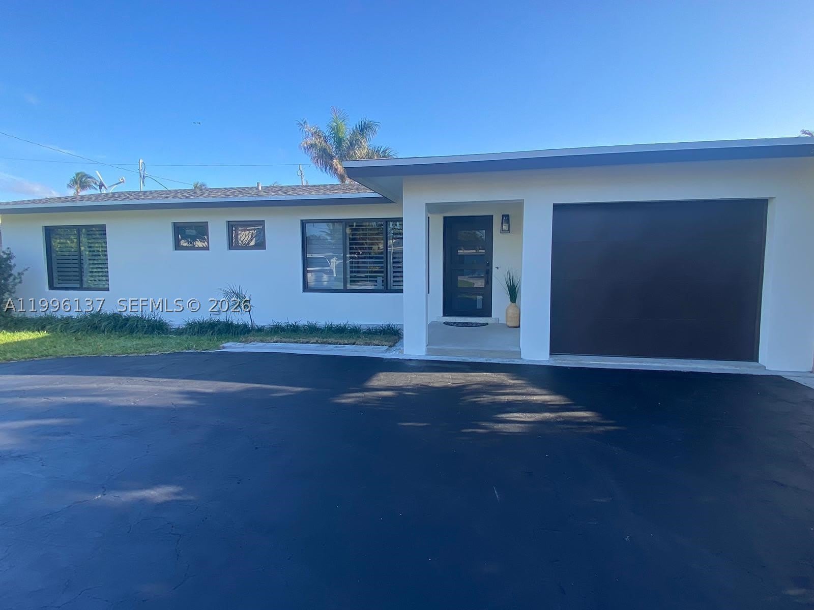 234 Avalon Ave – photo 1