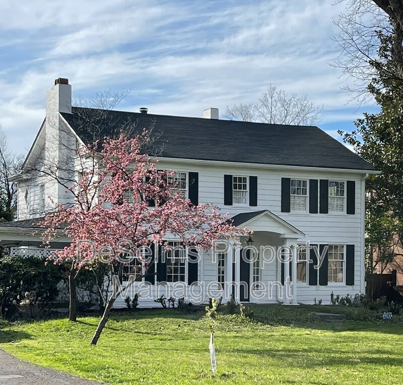 704 Timber Lane – photo 1