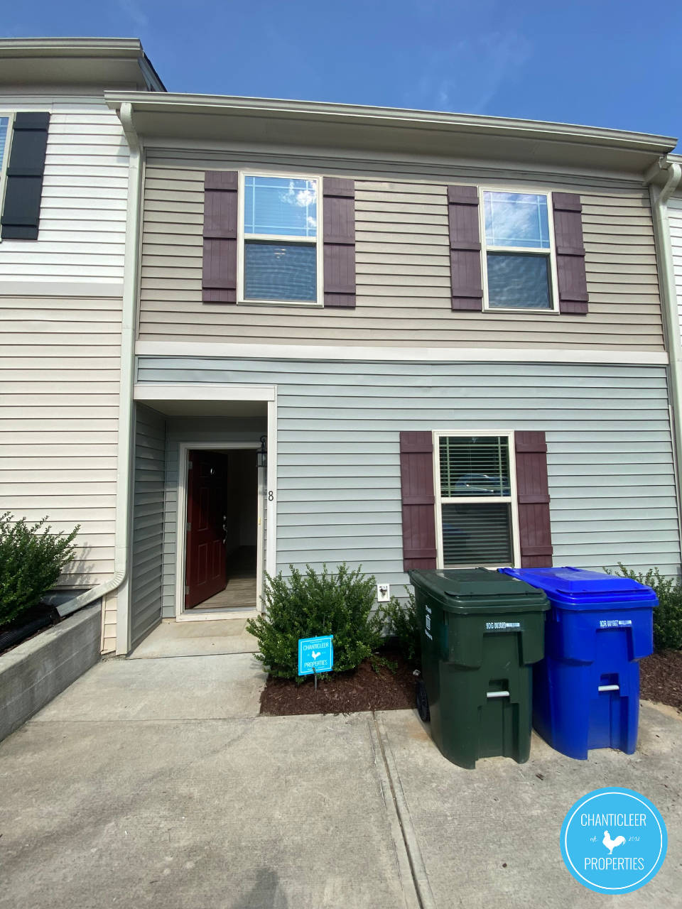 8 Rochambeau Court – photo 1