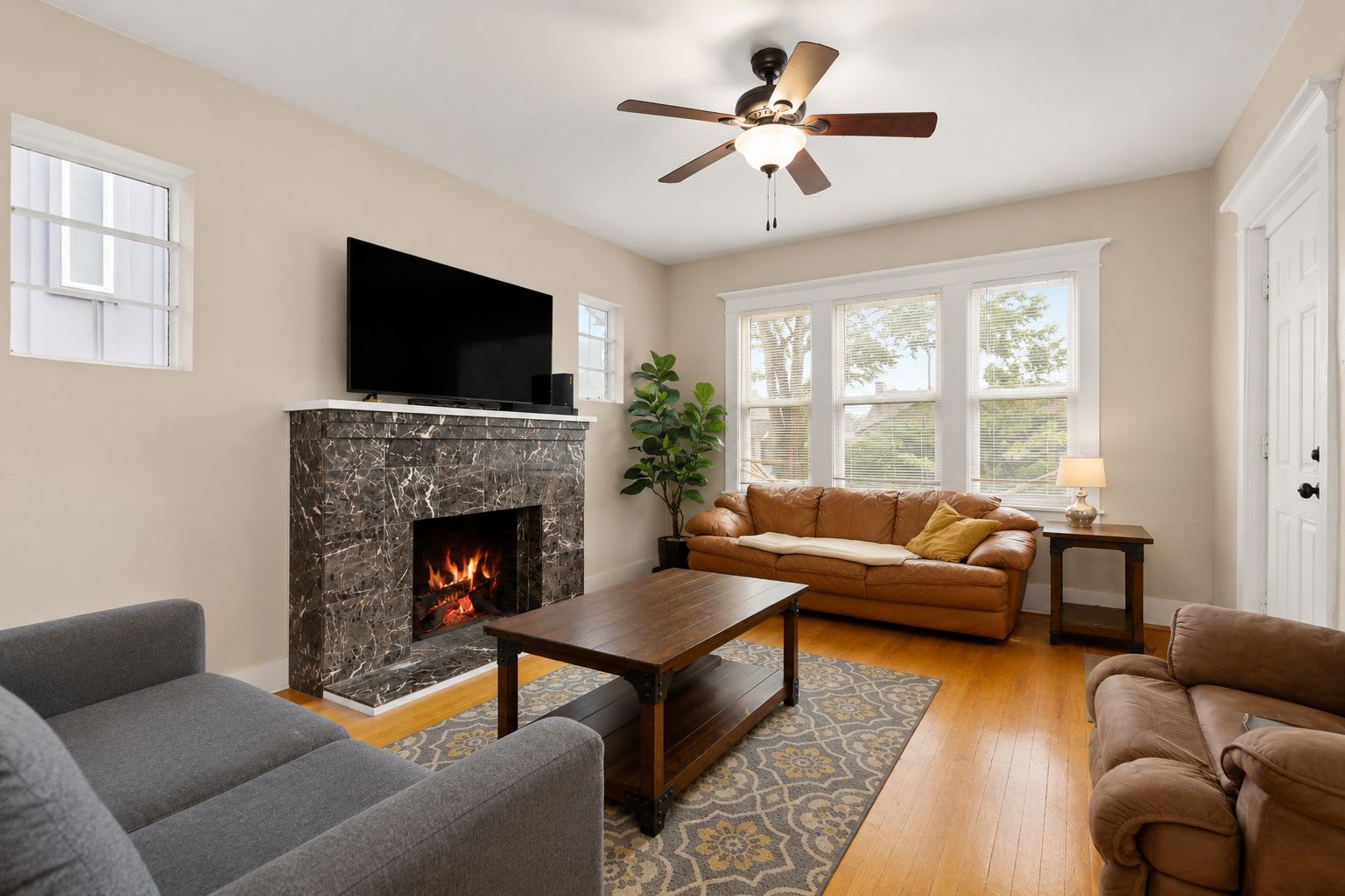 1419 Meade Street – photo 1