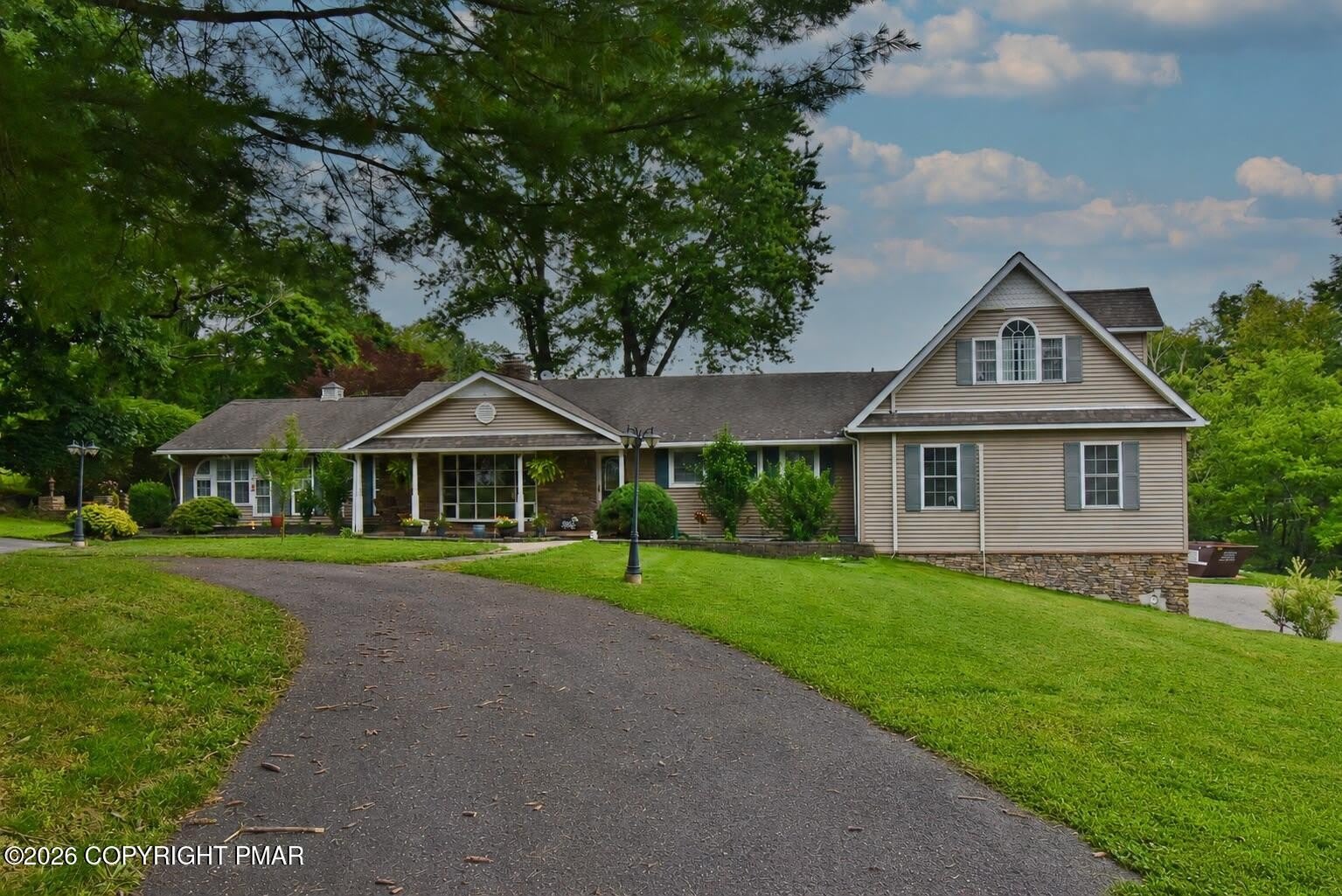 602 Fish Hill Road – photo 1