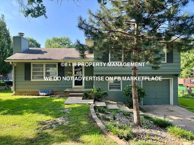 8715 West 72nd Terrace – photo 1 of 17