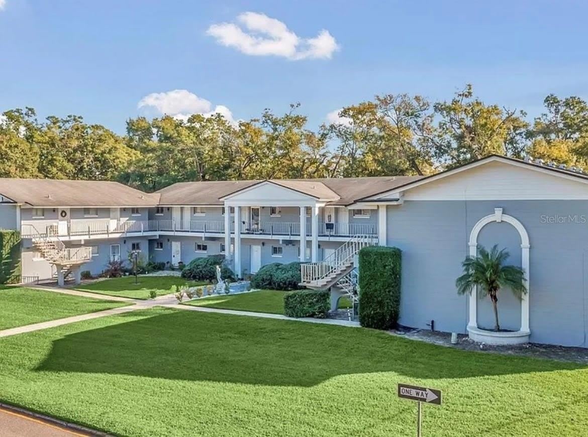 1014 E SOUTH Street – photo 1