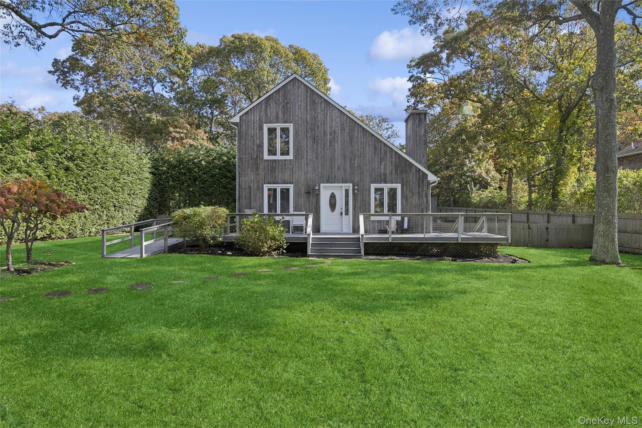 4 Morris Court – photo 1 of 29