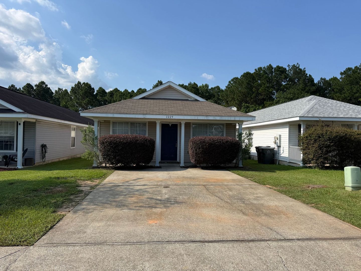 Pensacola – photo 1 of 23