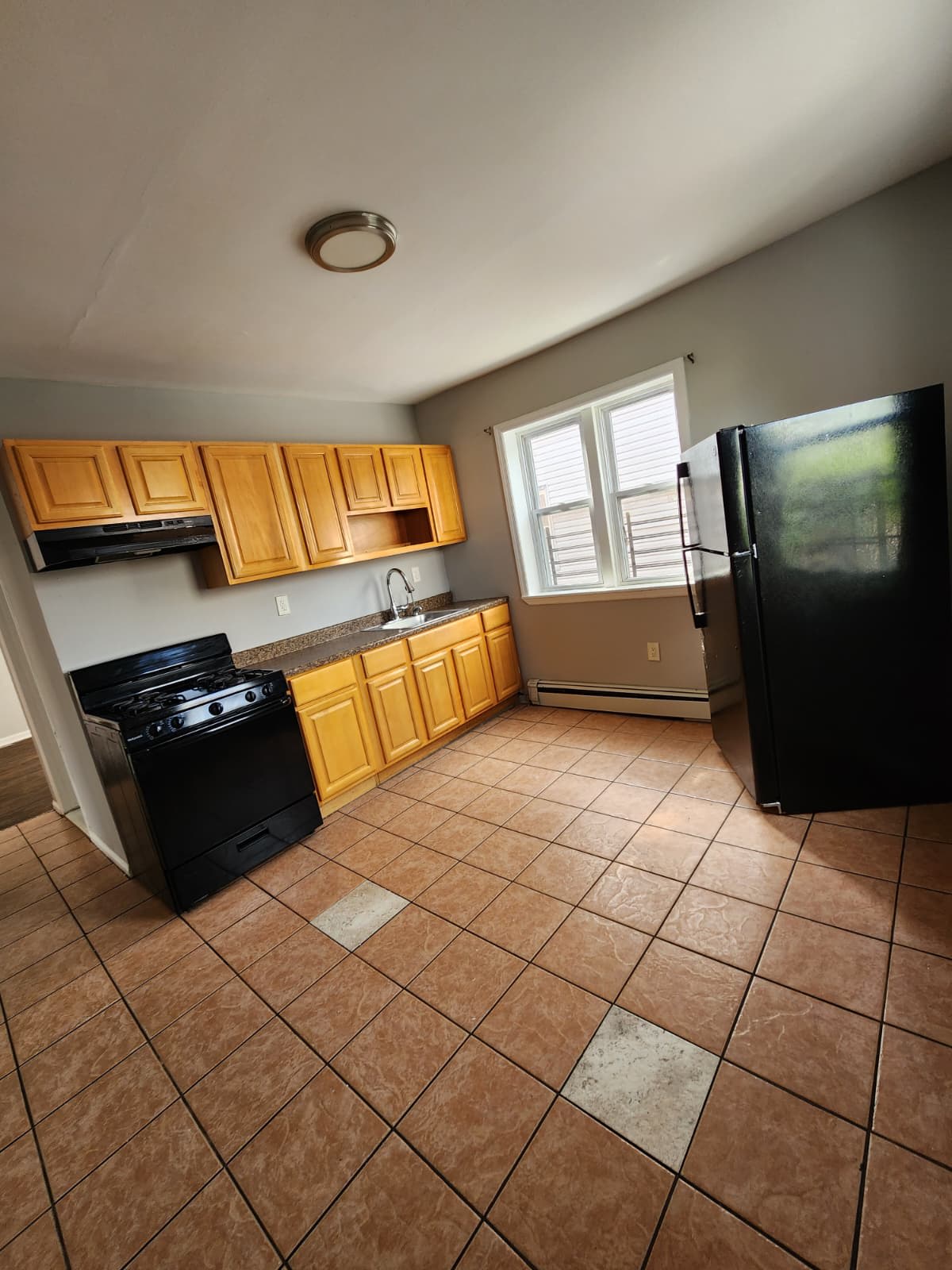 313 Court St – photo 1