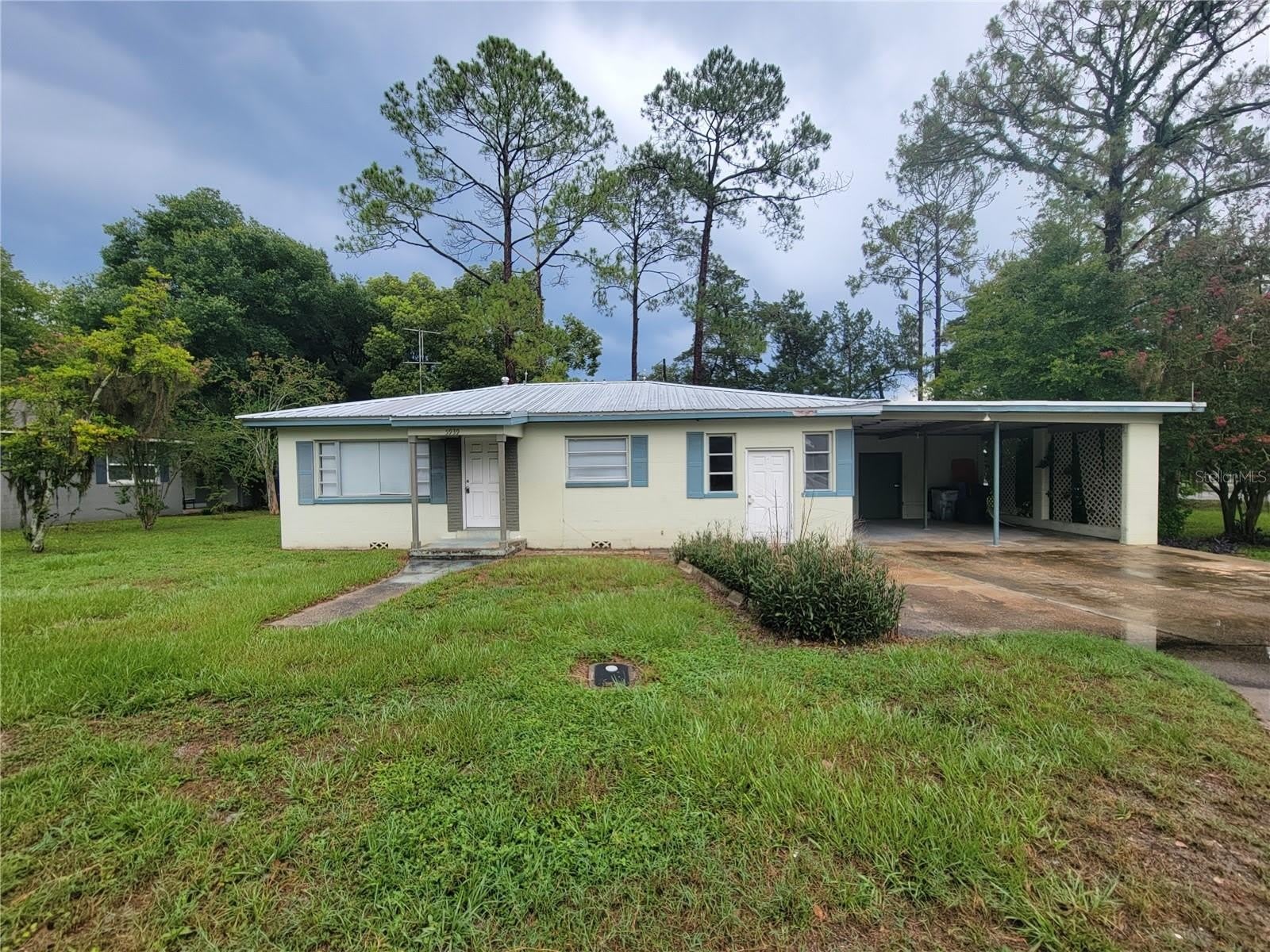 5939 SE HOLLY Road – photo 1 of 4
