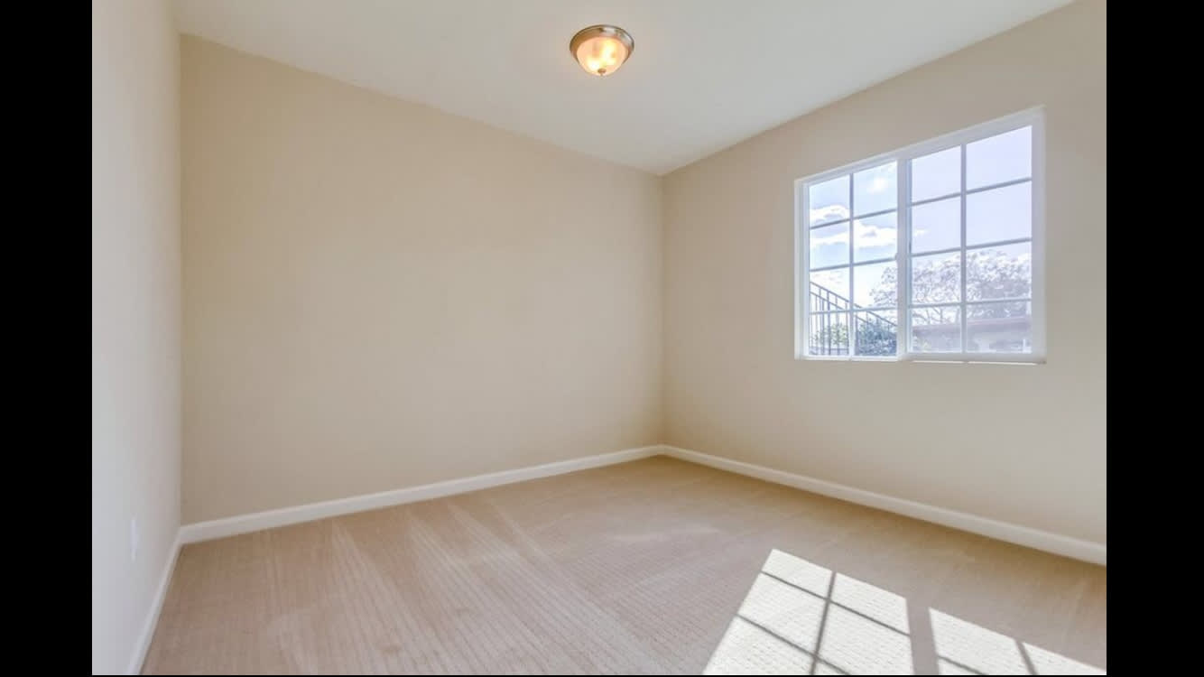 5327 Ogden St – photo 1