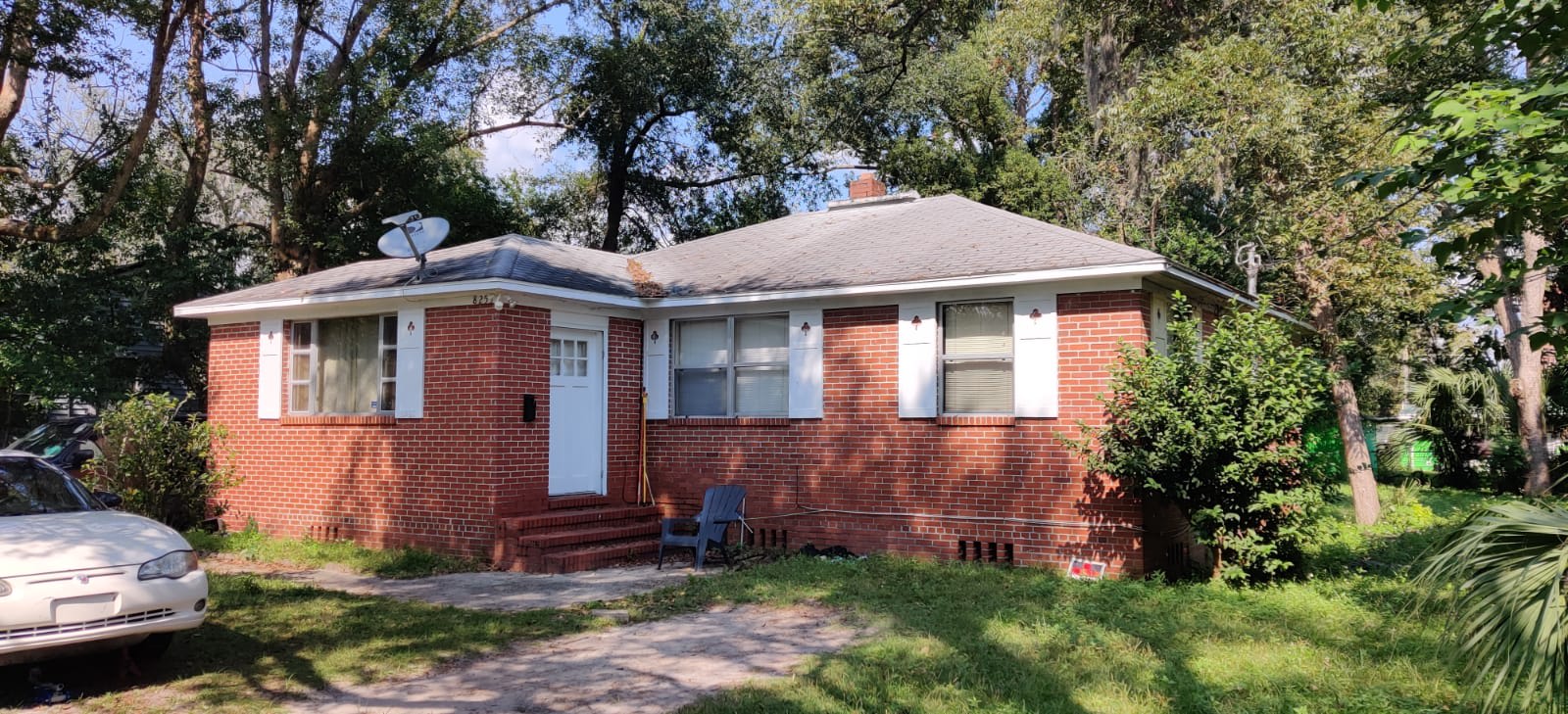 8253 Lexington Drive – photo 1