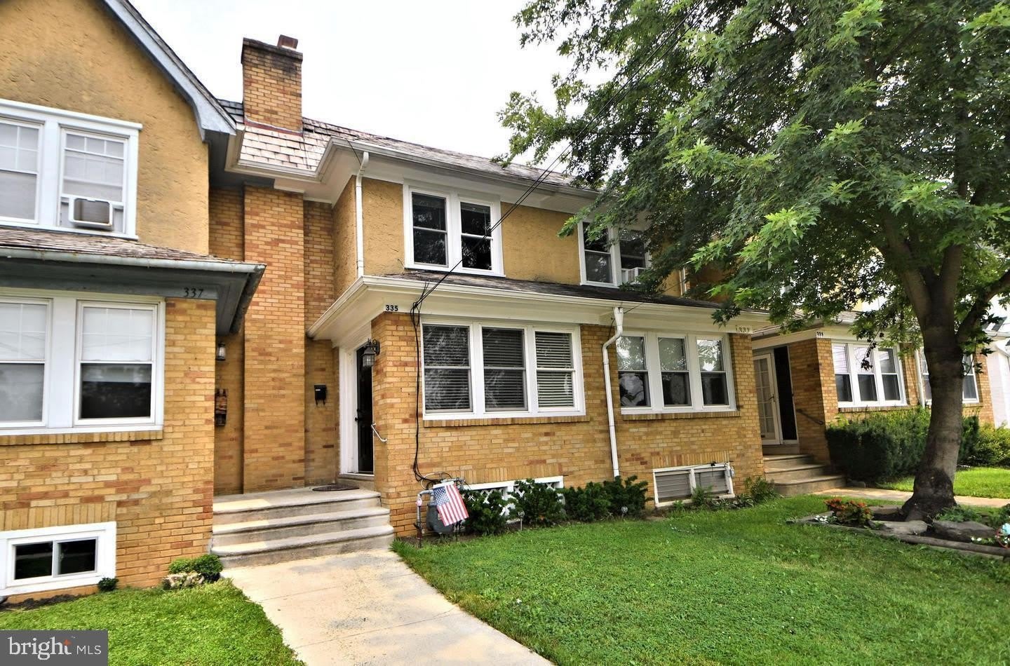 335 Stuart Avenue – photo 1 of 85