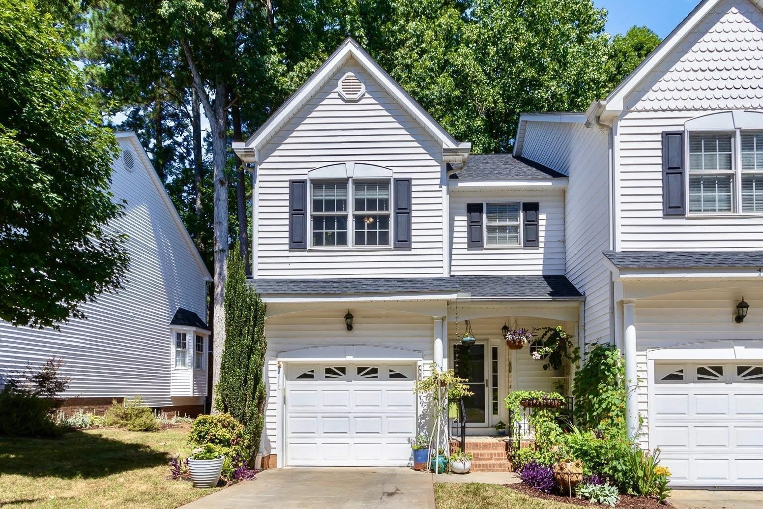 4610 Asterwood Drive – photo 1