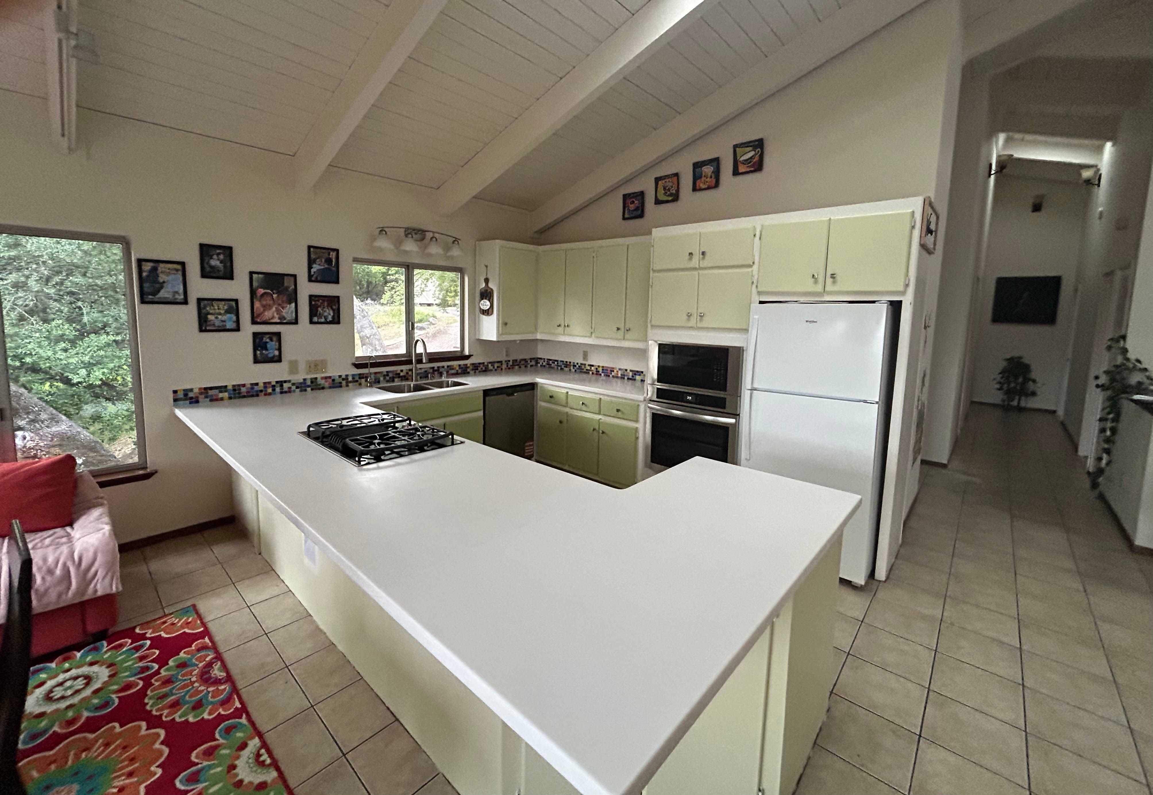 1380 Sanford Ranch Road – photo 1 of 75
