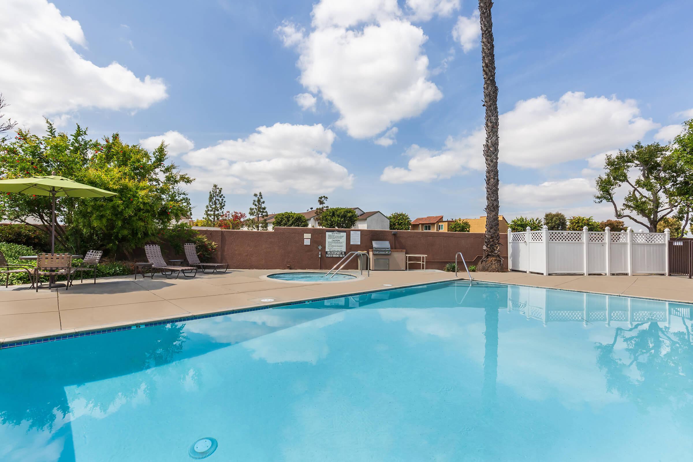 Casa Pacifica Apartment Homes – photo 1 of 325