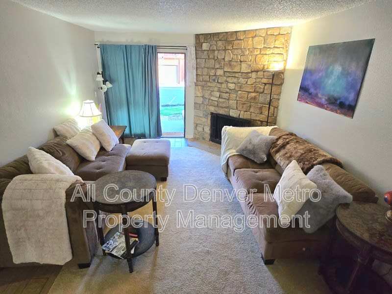 447 Wright St. – photo 1